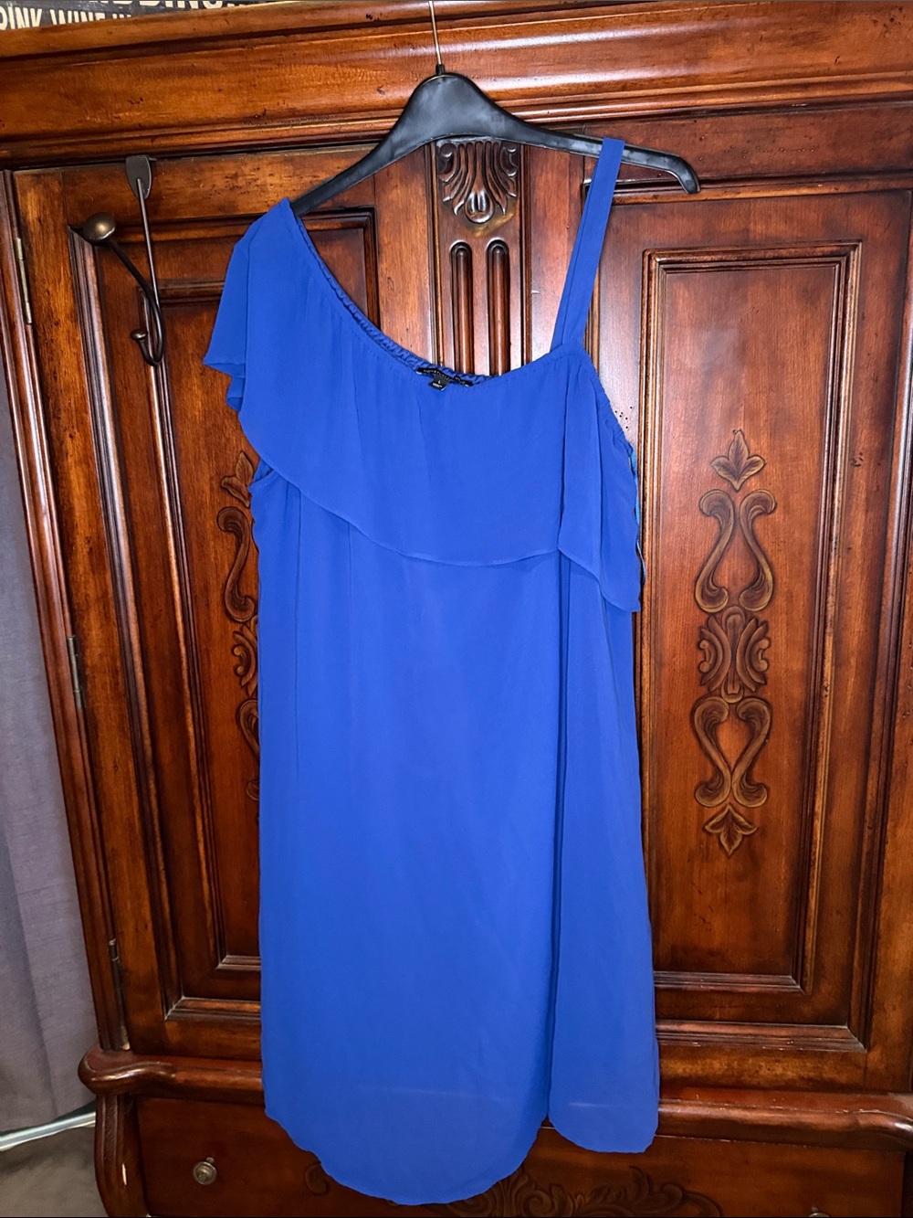 Signature Studio Royal Blue One-Shoulder Ruffle Dress